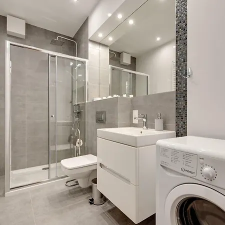 Wave Nowa Grobla Old Town Гданьск